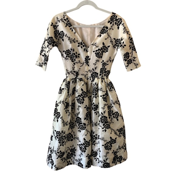 Geode White and Black Floral A-Line Dress Size XS - Picture 2 of 5